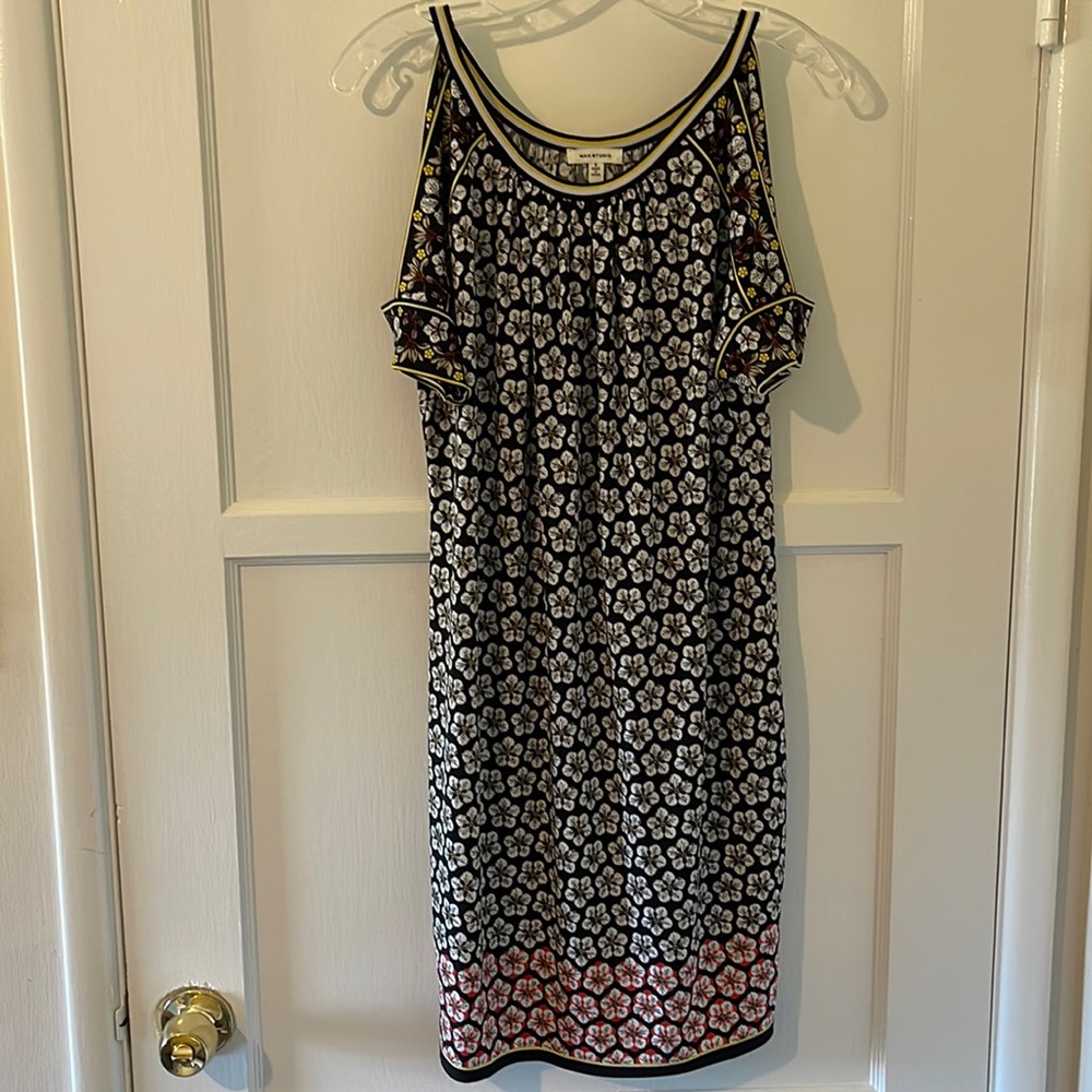Max Studio cold shoulder dress in size small
